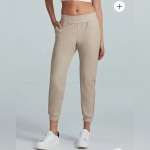 NEW w/ TAGS!, Commando Faux Leather Jogger, Sand, XL